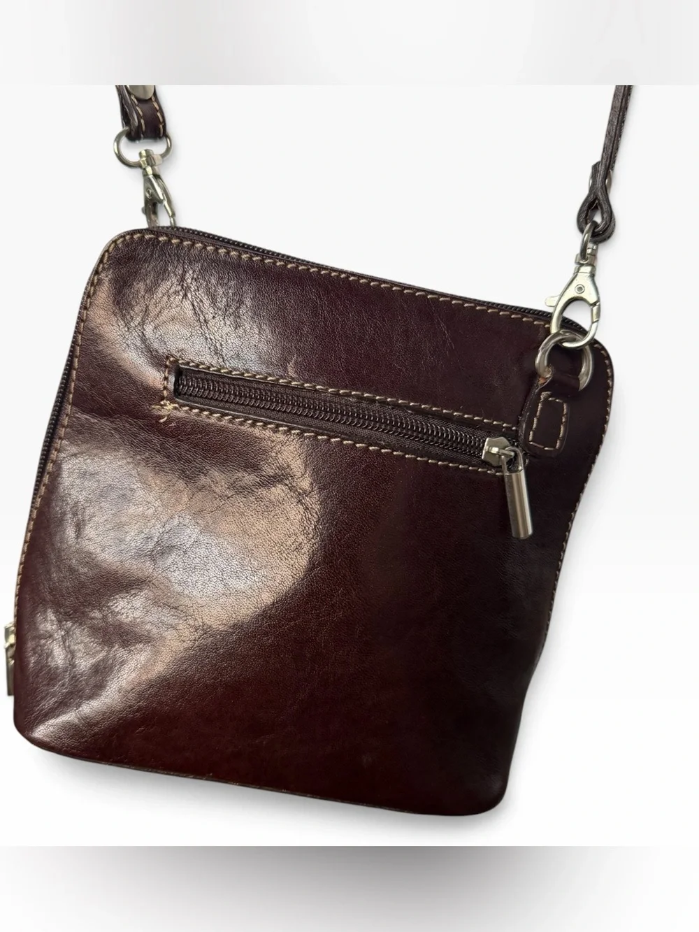 Petite Vera Pelle Italian Leather Crossbody purse